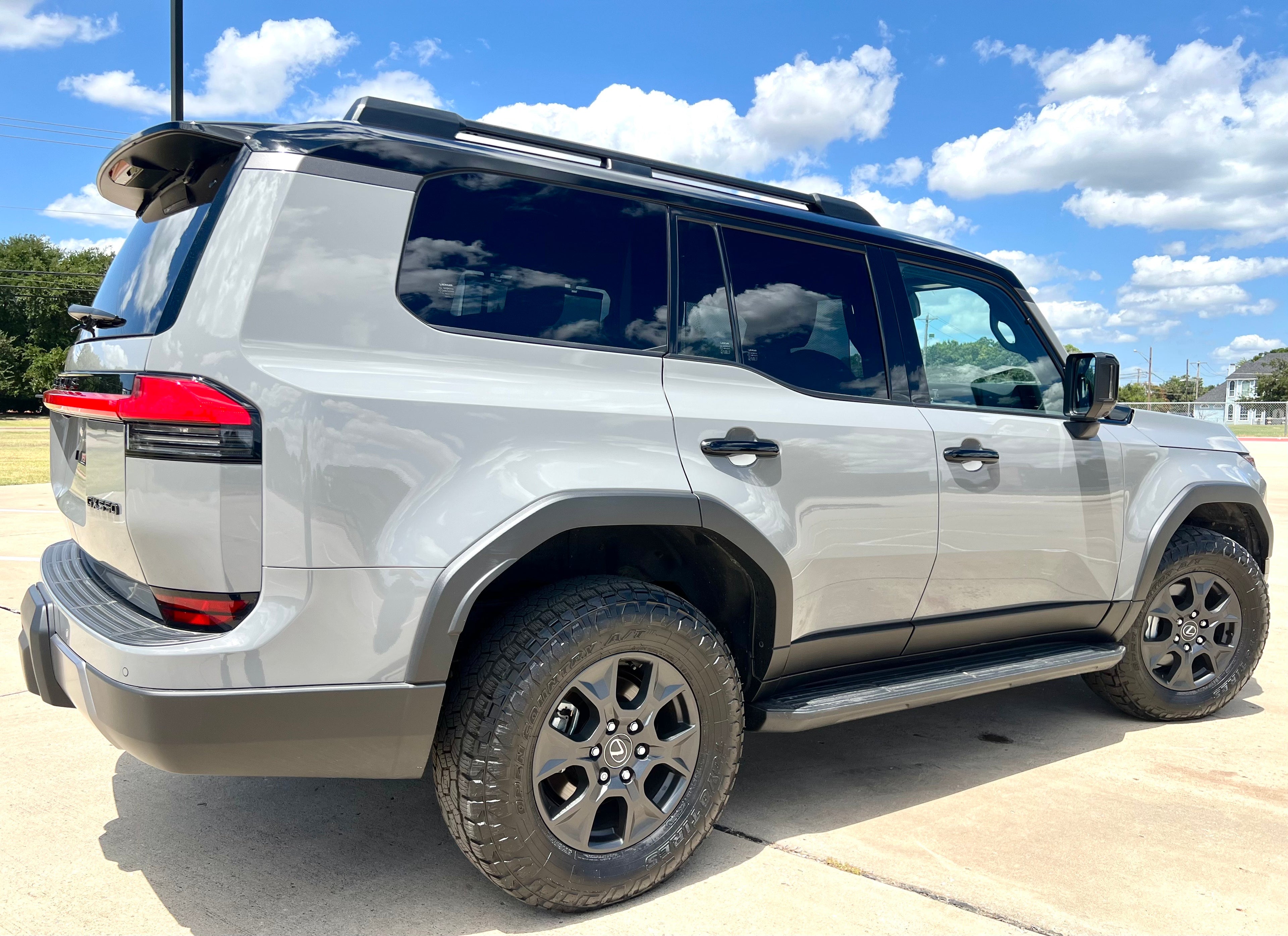 2024 LEXUS GX 4D SUV 550 OVERTRAIL+